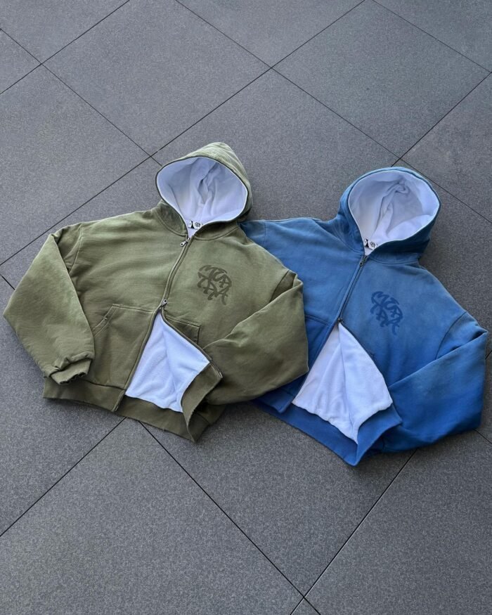 470104627_1111563160546023_3673296505911630259_n-700x875-1.jpg Mertra Hoodie Green & Blue Set - Image 1