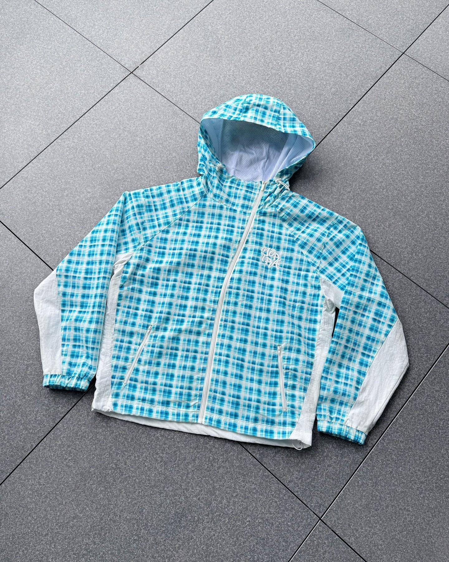 497508748_18034617938641675_8925006160171173590_n.jpg MERTRA ASYMMETRICAL PLAID JACKETS - Image 1